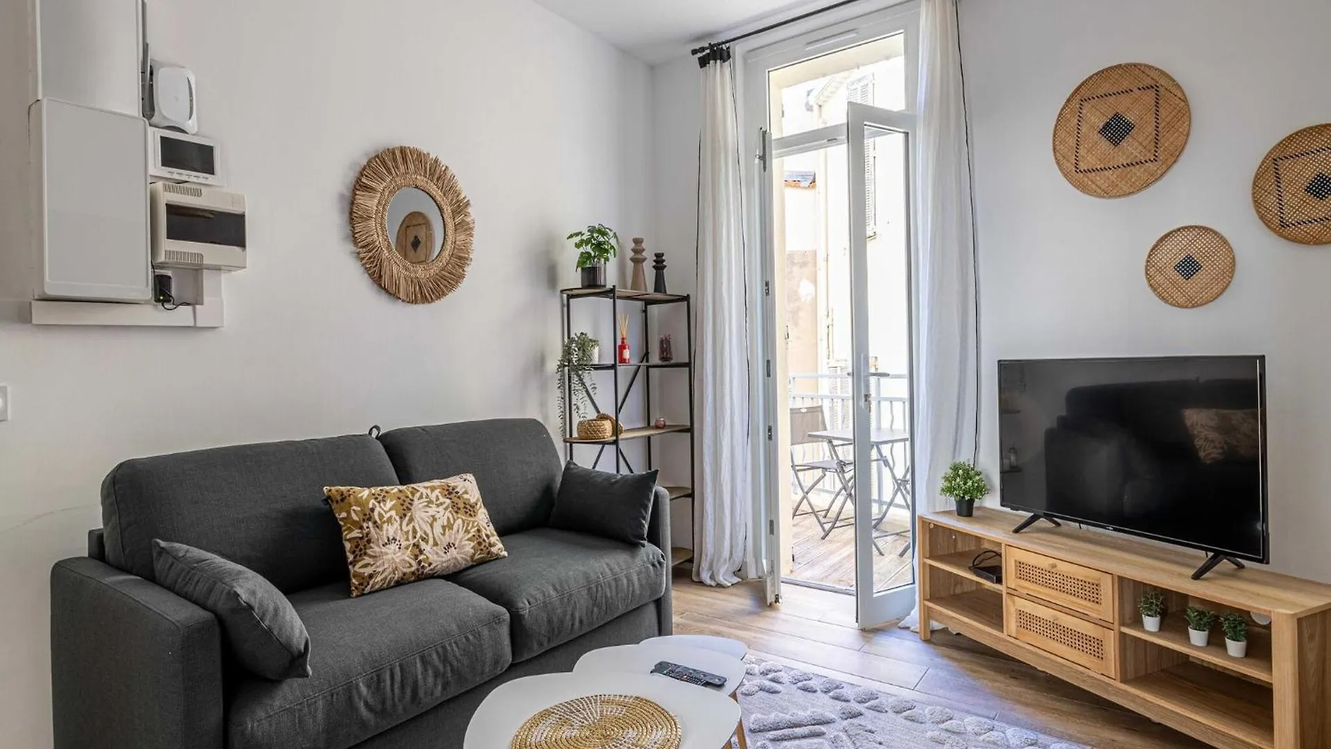 Apartment Sublime Studio - Cannes Palais Des Festivals - Balcony